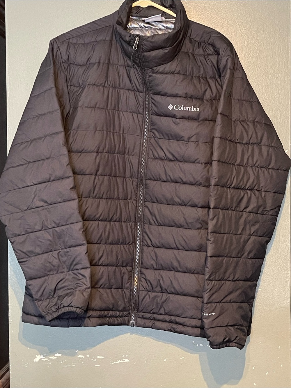 Women’s Columbia Puffer Jacket Size Large